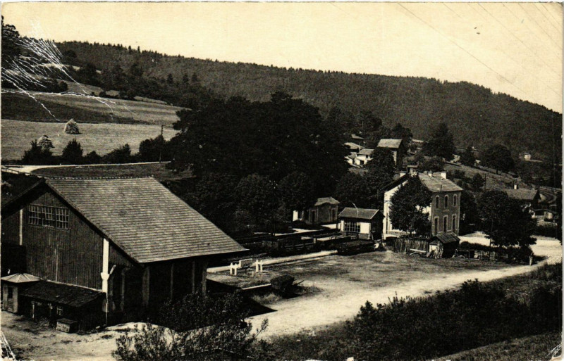 Carte postale ancienne Belleroche - La Gare à Belleroche