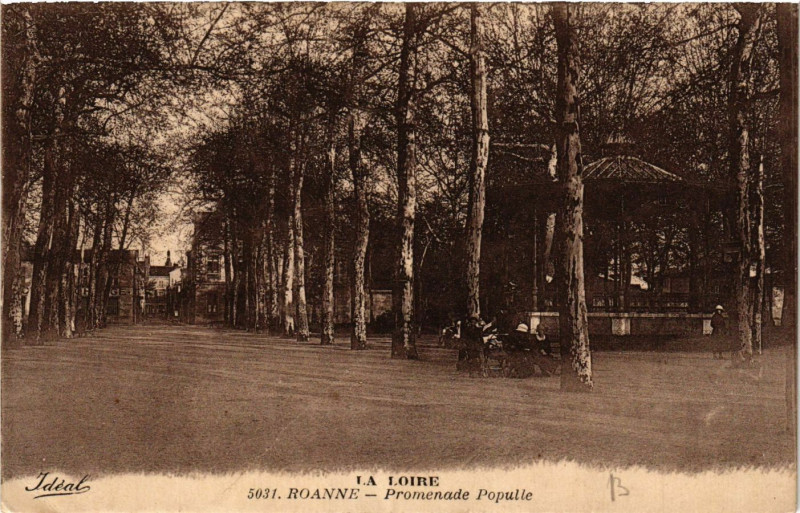 Carte postale ancienne Roanne Promenade Populle à Roanne