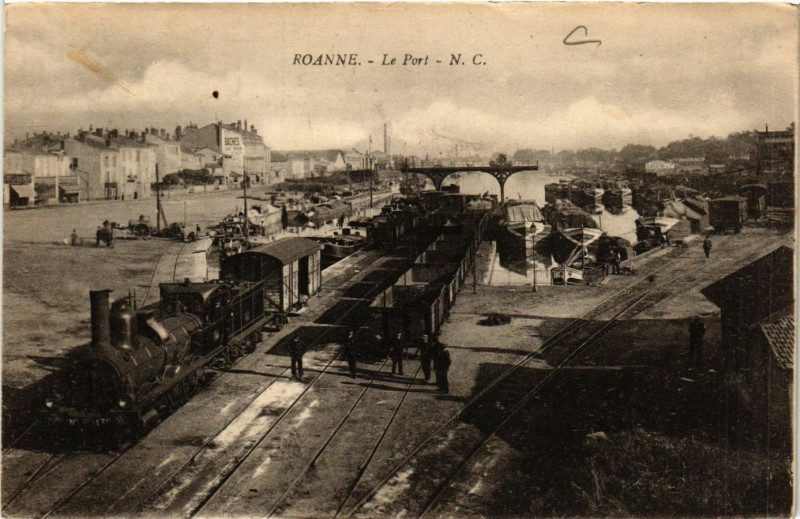 Carte postale ancienne Roanne Le Port à Roanne