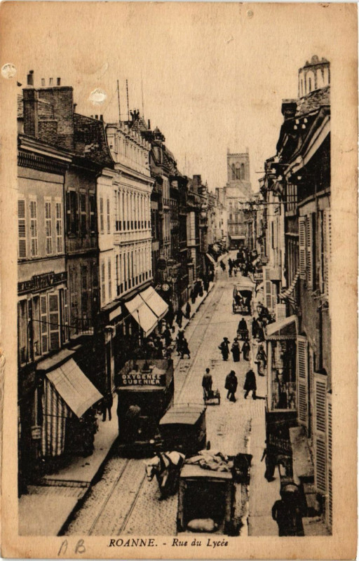 Carte postale ancienne Roanne Rue du Lycée à Roanne