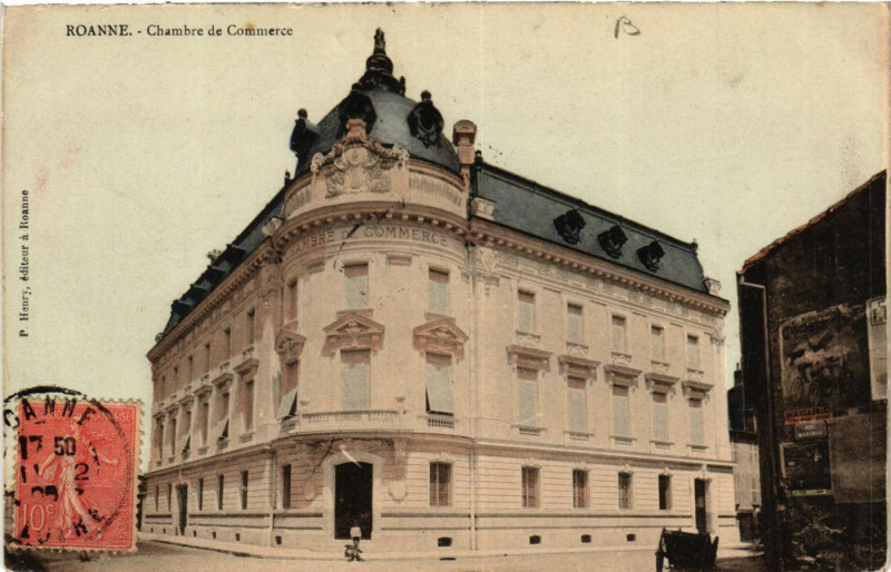 Carte postale ancienne Roanne Chambre de Commerce à Roanne