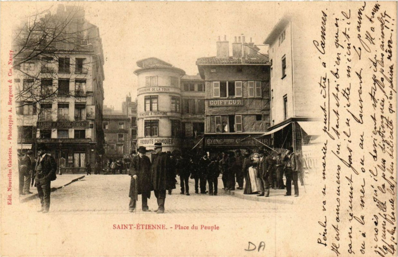 Carte postale ancienne Saint-Etienne Place du Peuple