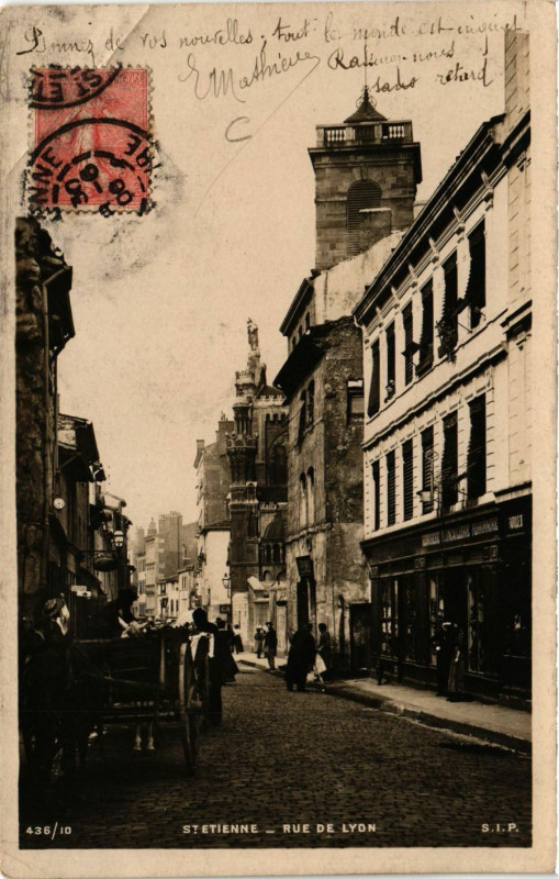 Carte postale ancienne Saint-Etienne Rue de Lyon