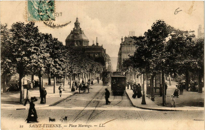 Carte postale ancienne Saint-Etienne Place Marengo