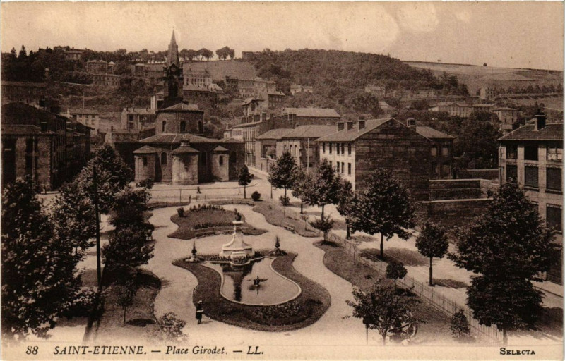 Carte postale ancienne Saint-Etienne Place Girodet