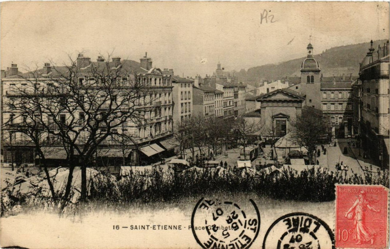 Carte postale ancienne Saint-Etienne Place Gambetta