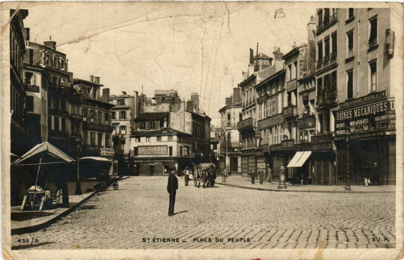 Carte postale ancienne Saint-Etienne Place du Peuple