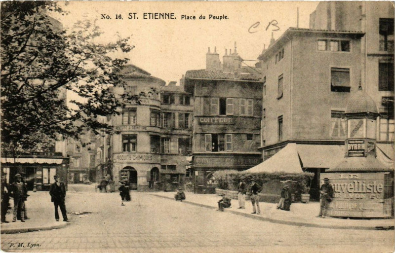 Carte postale ancienne Saint-Etienne Place du Peuple