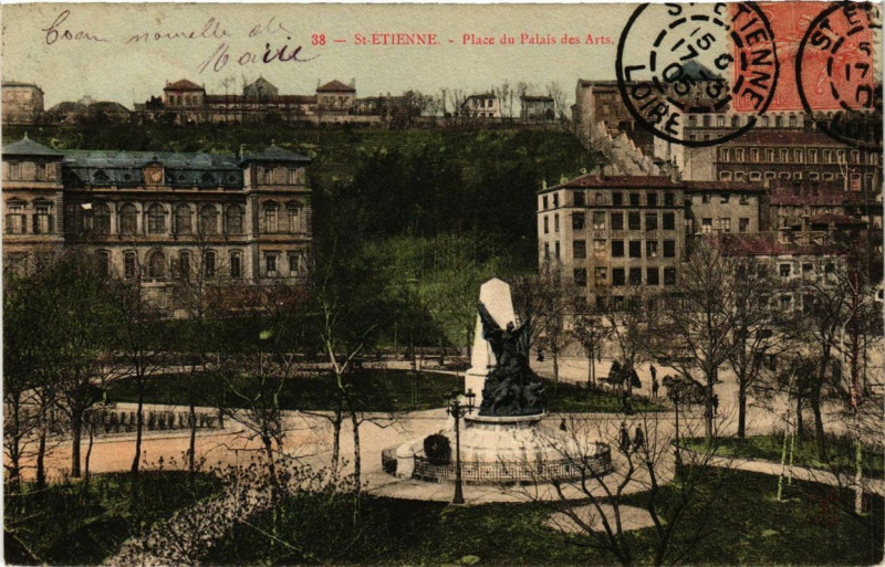 Carte postale ancienne Saint-Etienne Place du Palais des Arts