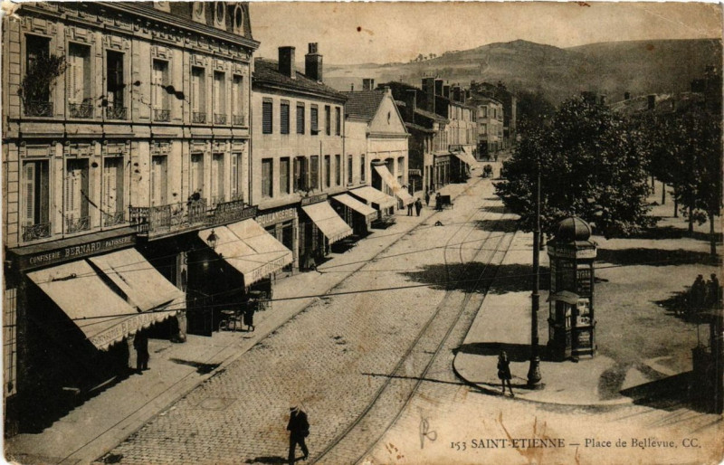 Carte postale ancienne Saint-Etienne Place de Bellevue