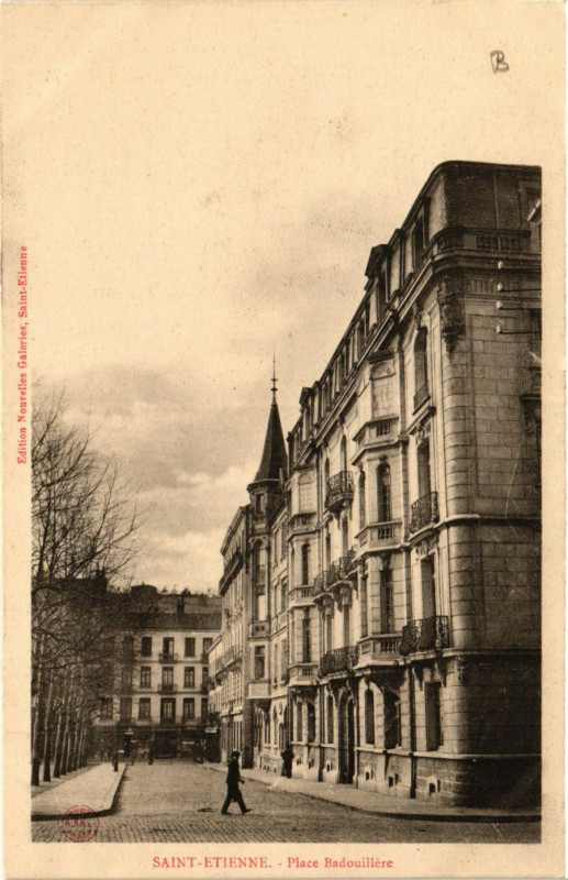 Carte postale ancienne Saint-Etienne Place Badouillere `