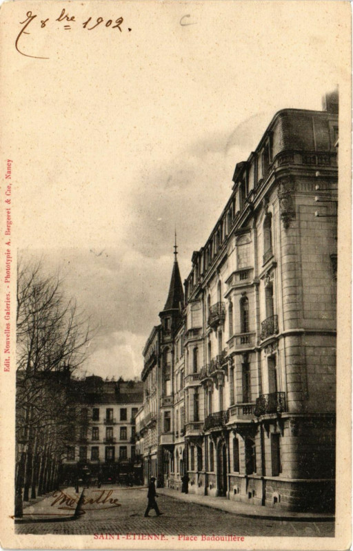 Carte postale ancienne Saint-Etienne Place Badouillere