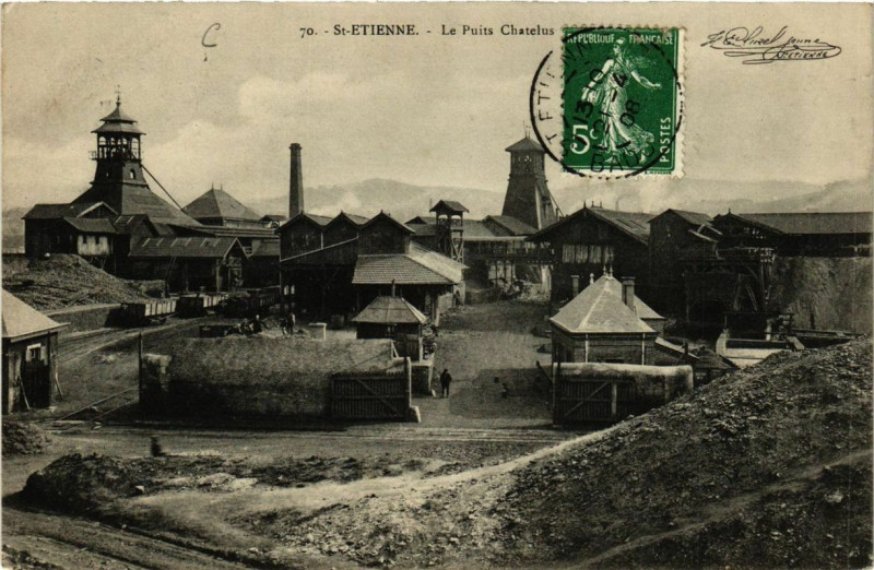 Carte postale ancienne St-Etienne Le Puits Chatelus à Châtelus