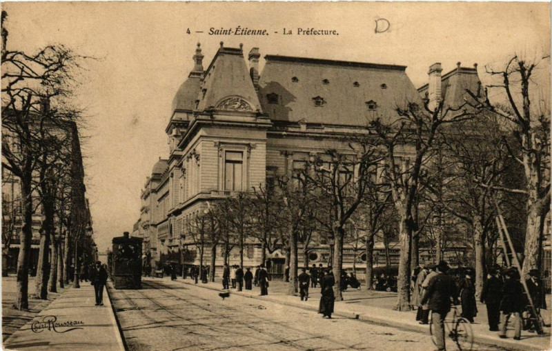 Carte postale ancienne Saint-Etienne La prefecture