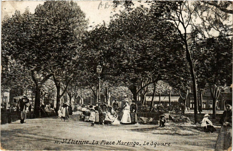 Carte postale ancienne Saint-Etienne La Place Marengo Le Square