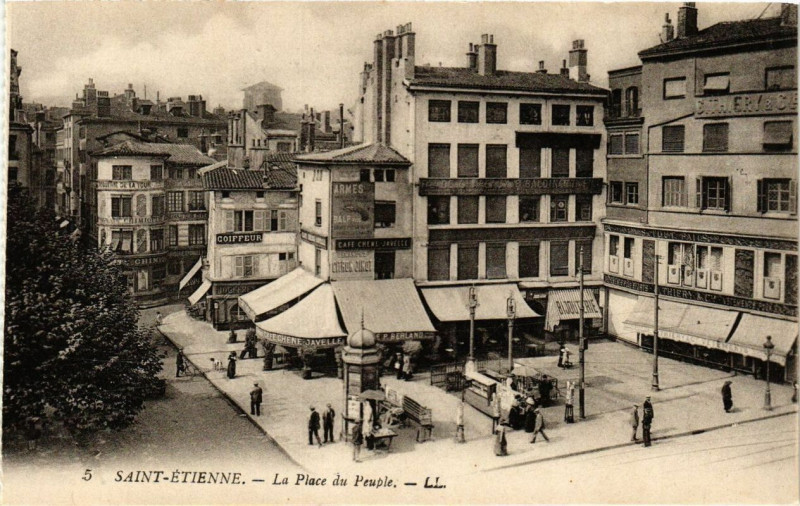 Carte postale ancienne Saint-Etienne La Place du Peuple