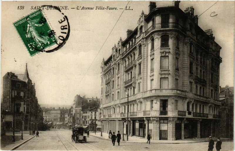 Carte postale ancienne Saint-Etienne l'Avenue Felix Faure