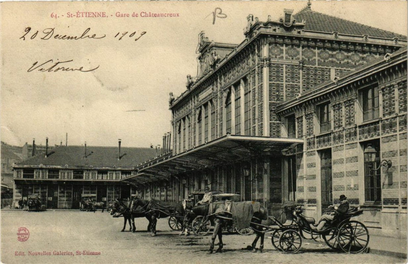 Carte postale ancienne Saint-Etienne Gare de Chateaucreux