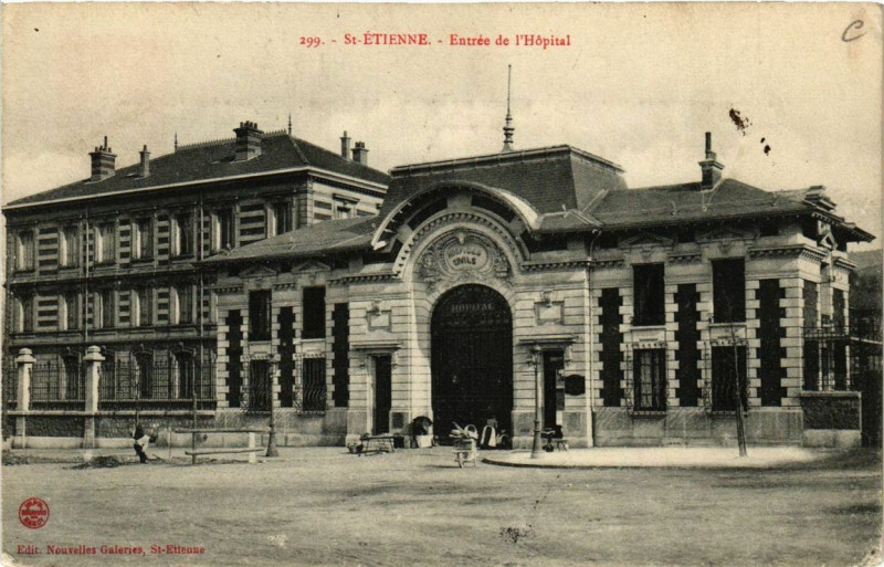 Carte postale ancienne Saint-Etienne Entrée de L'Hopital