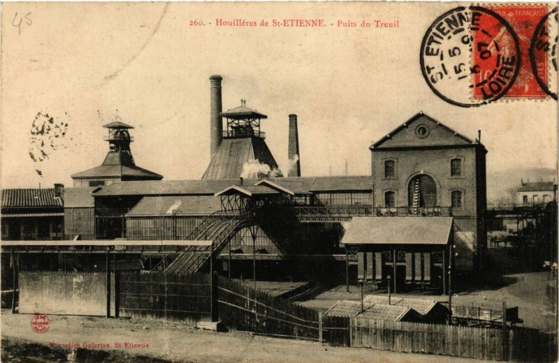 Carte postale ancienne Houilleres de Saint-Etienne Puits du Treuil