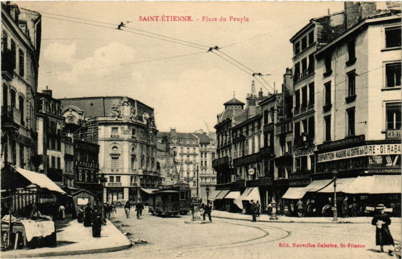 Carte postale ancienne Saint-Etienne - Place du Peuple à Saint-Étienne