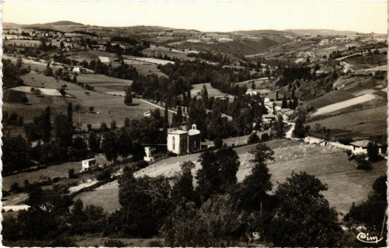 Carte postale ancienne Saint-Germain-Laval-Vallée de l'Aix et Chapelle Notre-Dame de Laval à Saint-Germain-Laval