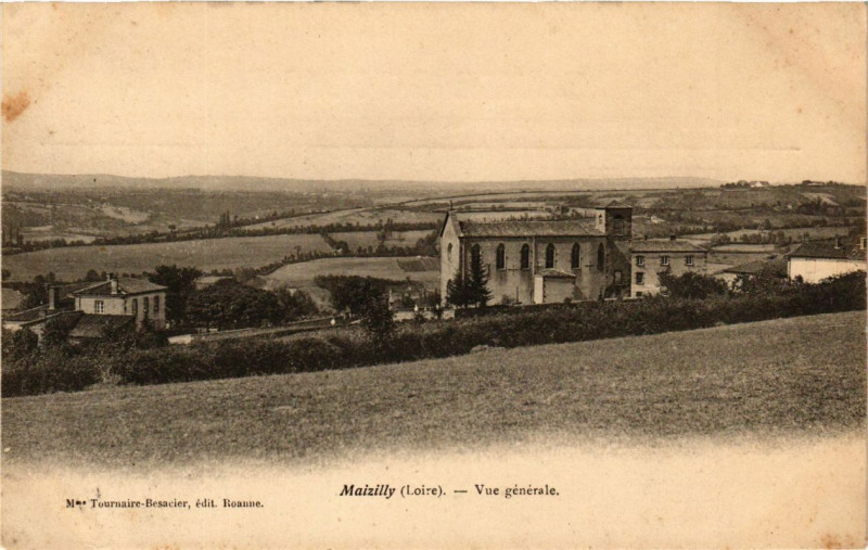 Carte postale ancienne Maizilly - Vue générale à Maizilly