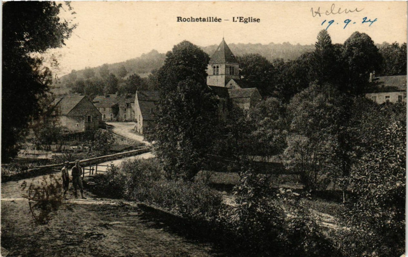 Carte postale ancienne Rochetaillee - L'Eglise à Roche
