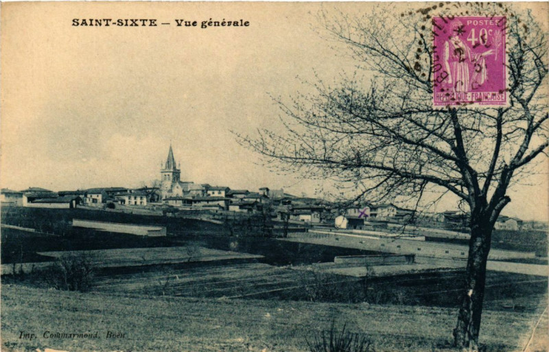 Carte postale ancienne Saint-Sixte - Vue générale à Saint-Sixte