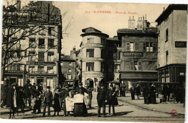 Carte postale ancienne Saint-Etienne - Place du Peuple à Saint-Étienne