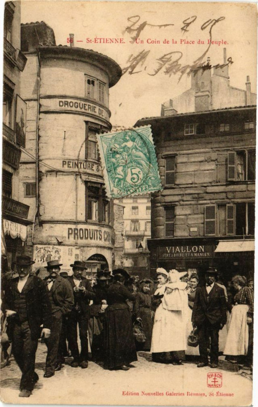Carte postale ancienne Saint-Etienne - Un coin de la Place du Peuple à Saint-Étienne