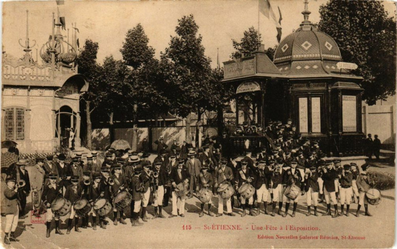 Carte postale ancienne Saint-Etienne - Une Fete a l'Exposition à Saint-Étienne