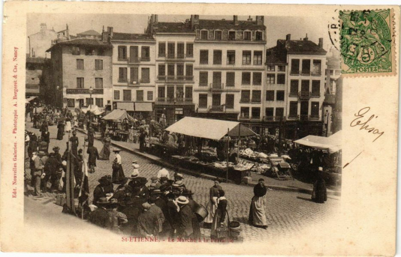 Carte postale ancienne Saint-Etienne - Marché a la Ferraille à Saint-Étienne