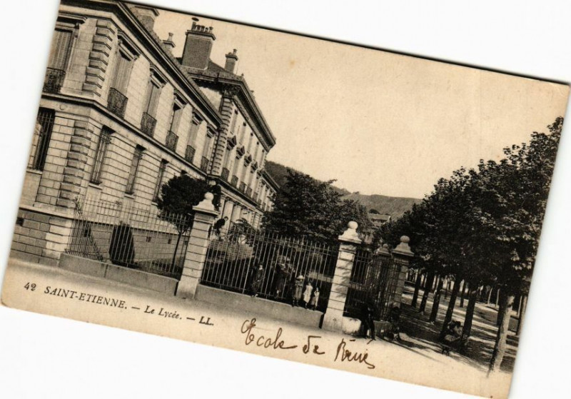 Carte postale ancienne Saint-Etienne - Le Lycée à Saint-Étienne