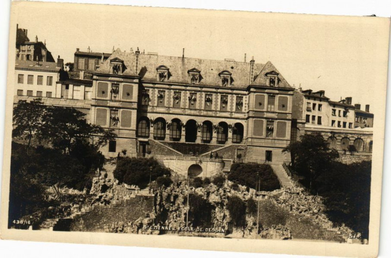 Carte postale ancienne Saint-Etienne - Ecole de Dessin à Saint-Étienne