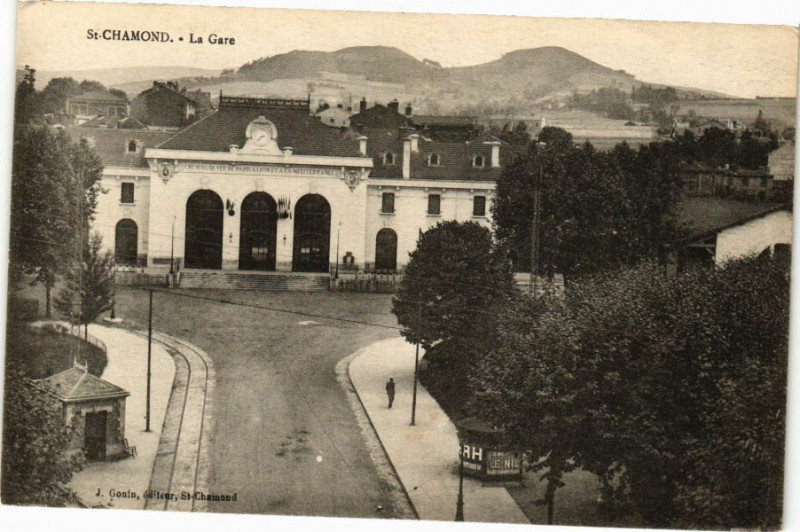 Carte postale ancienne Saint-Chamond - La Gare à Saint-Chamond