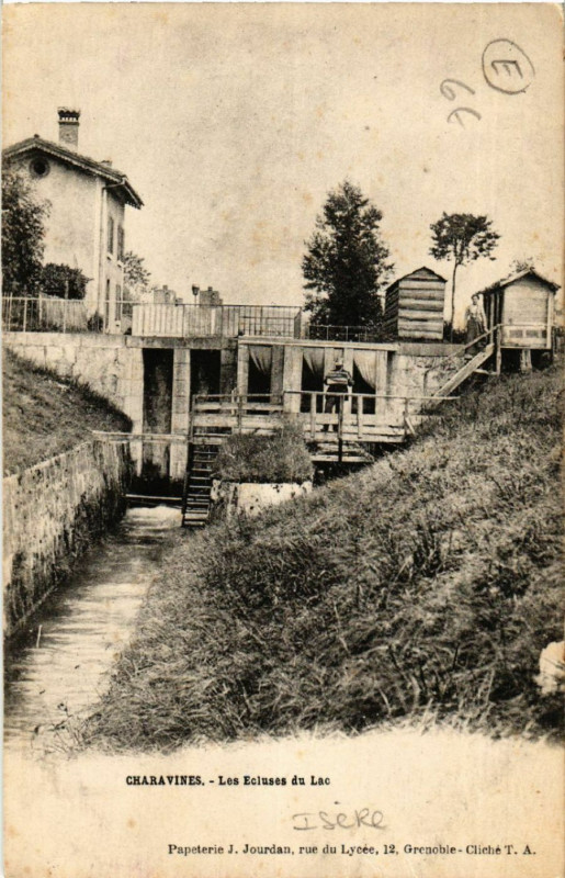 Carte postale ancienne Charavines - Les Ecludes du Lac à Charavines