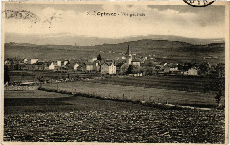 Carte postale ancienne Optevoz - Vue générale à Optevoz