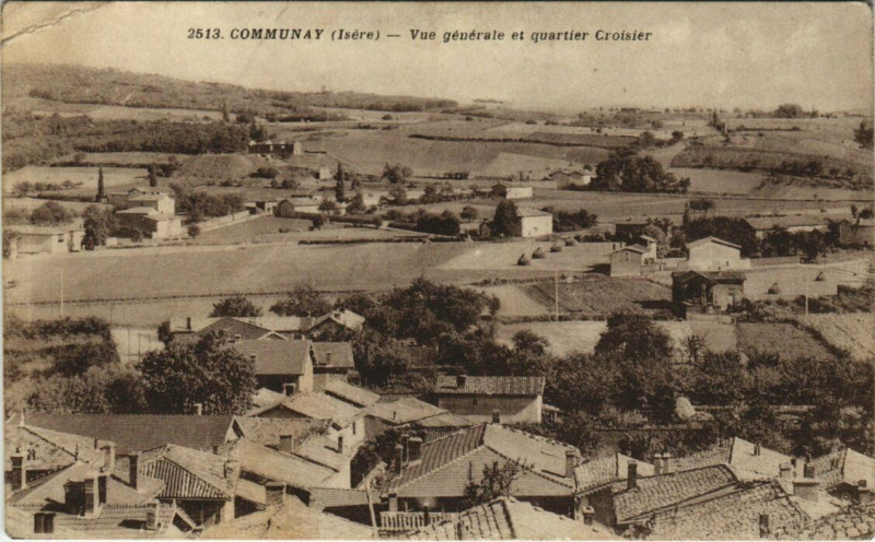 Carte postale ancienne Communay - Vue générale et quartier Croisier