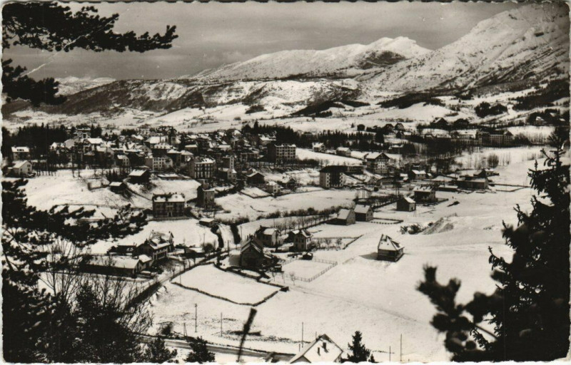 Carte postale ancienne Villard de Lans - Alt. (1050 m) à Villard-de-Lans