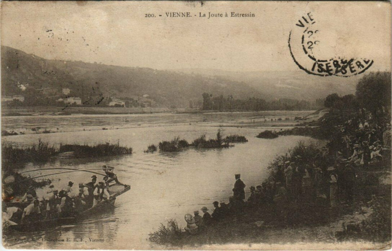 Carte postale ancienne Vienne - Le Joute a Estressin à Vienne