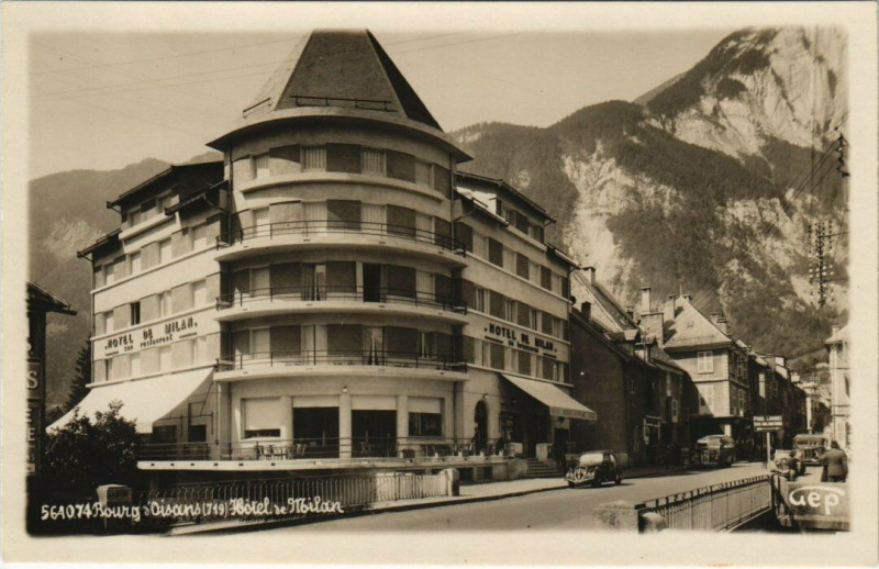 Carte postale ancienne Bourg Oisans Hotel de Milan