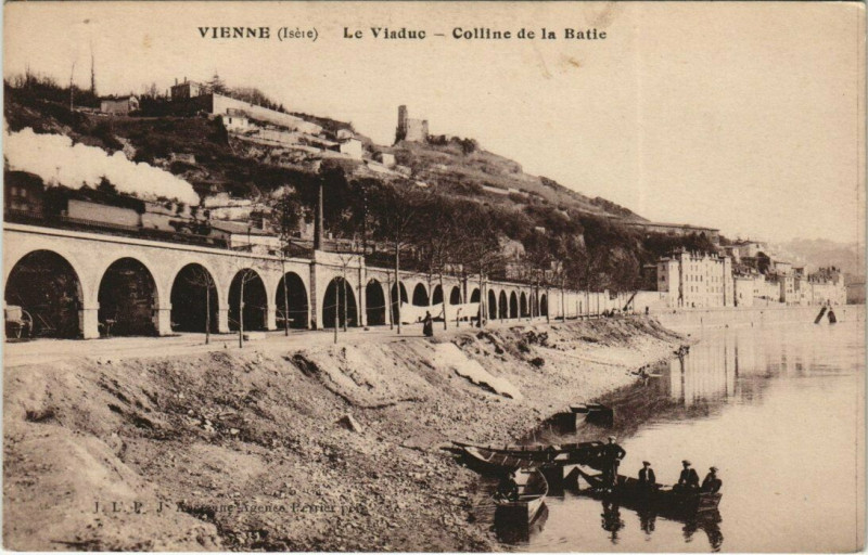 Carte postale ancienne Vienne - La Viaduc - Colline de la Batle à Vienne