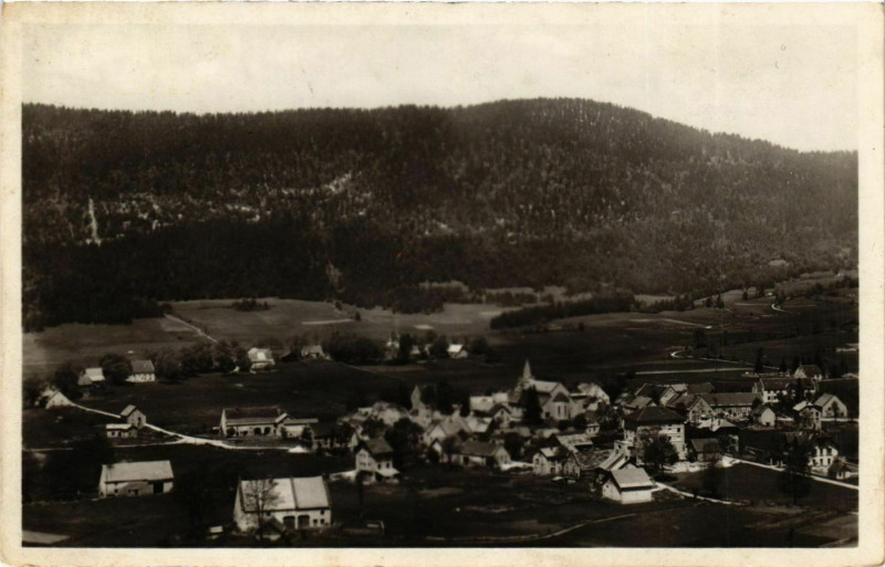 Carte postale ancienne Autrans - Vue Generale et Endrevrieres France
