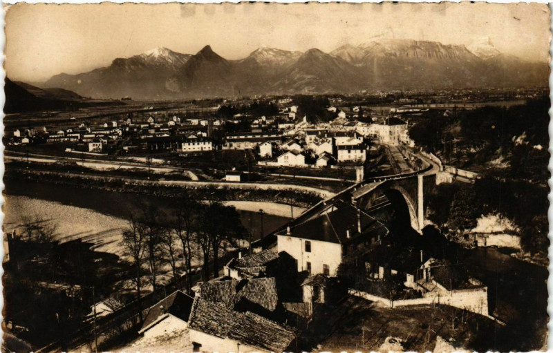 Carte postale ancienne Pont-de-Claix - Vue Generale France à Claix