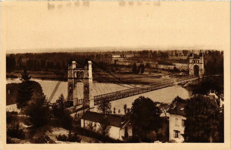 Carte postale ancienne Le Rhone et le Pont de Groslee - Env. De Morestel France à Groslée-Saint-Benoit