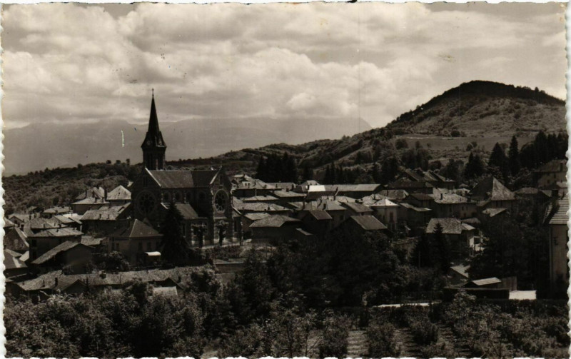 Carte postale ancienne Izeaux - Vue Generale France à Izeaux
