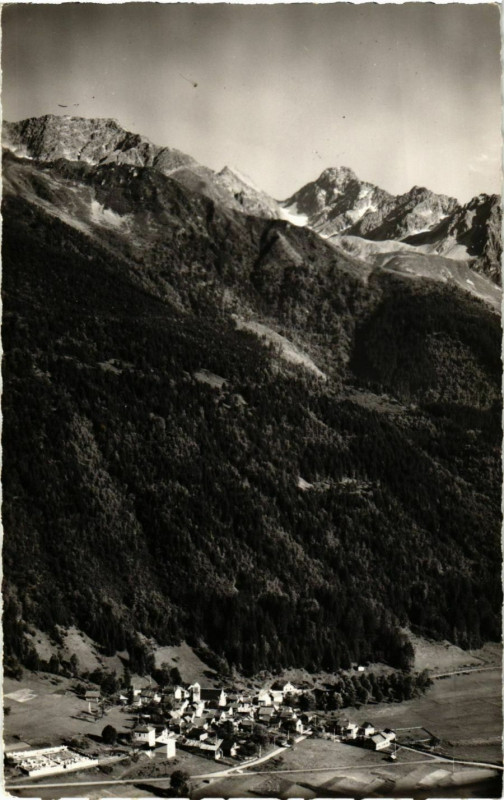 Carte postale ancienne Allevard - La Ferriere d'Allevard - Rocher d'Arguille France à Allevard