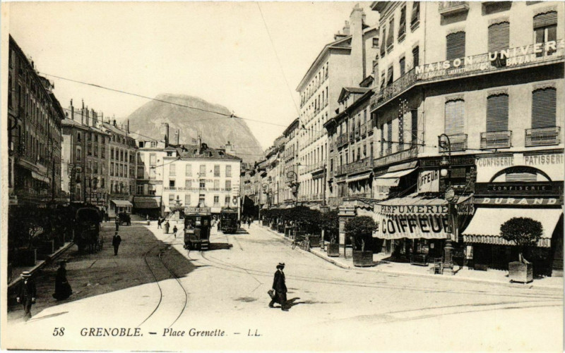 Carte postale ancienne Grenoble - Place Grenette France à Grenoble