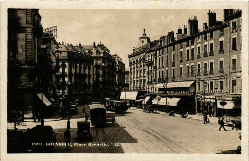 Carte postale ancienne Grenoble - Place Grenette France à Grenoble